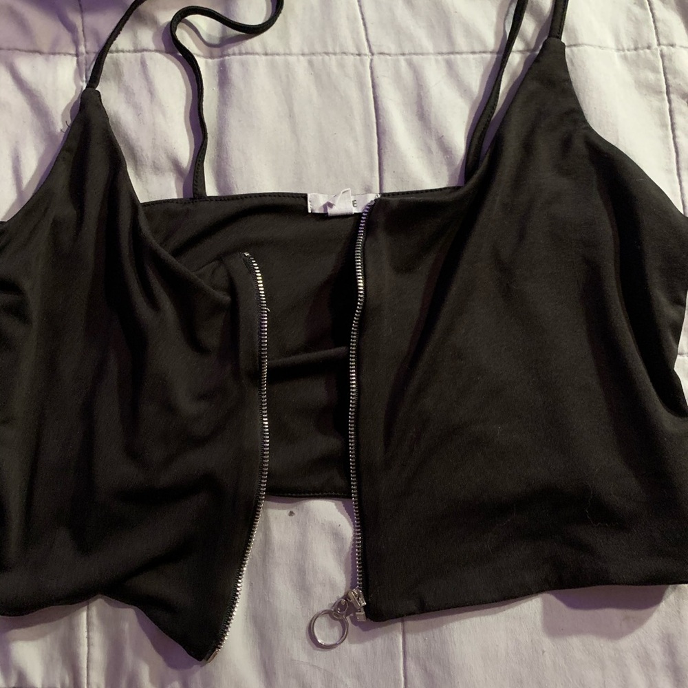 Zip up crop top